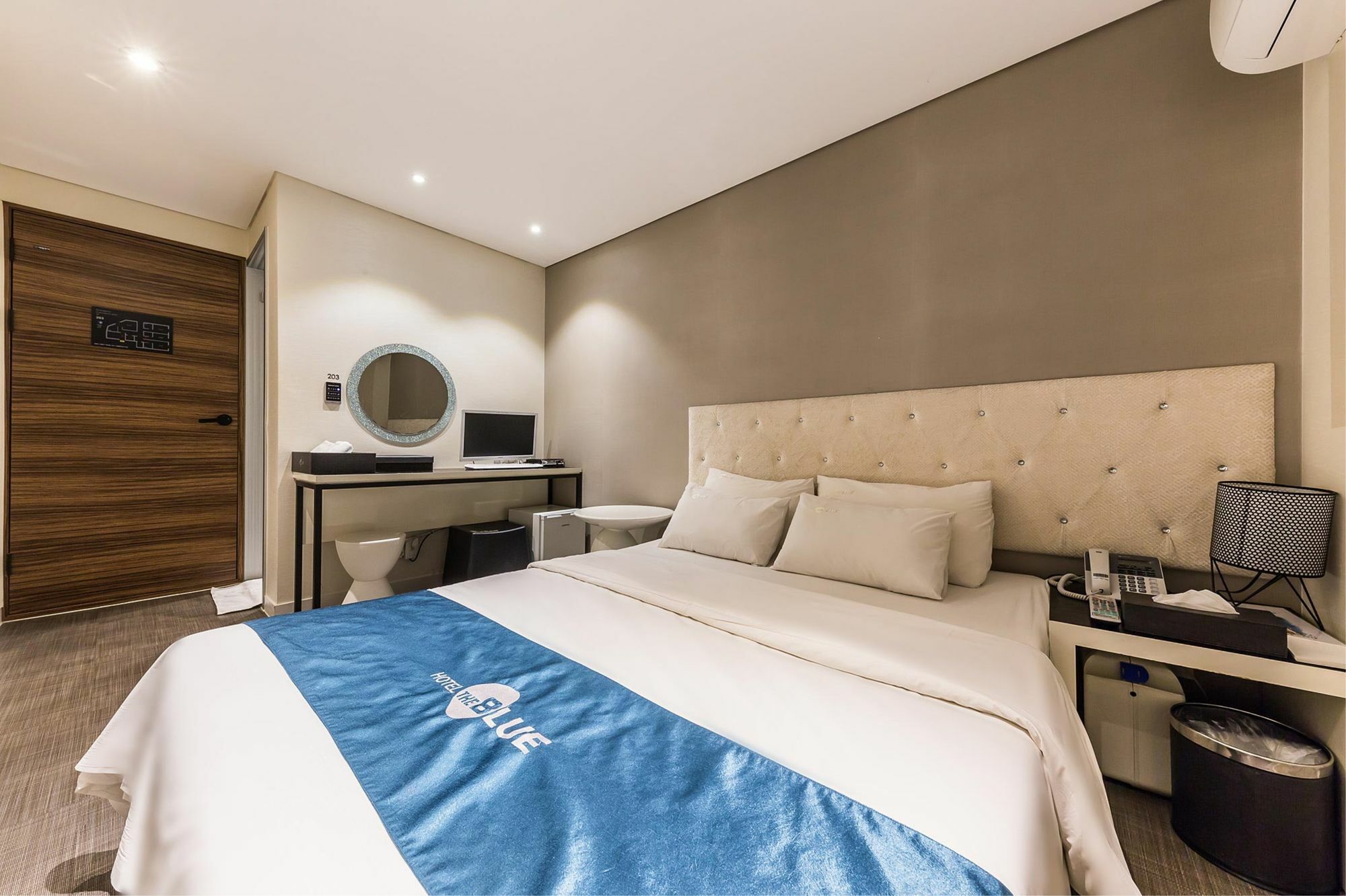 Cheonho Hotel The Blue Сеул Экстерьер фото