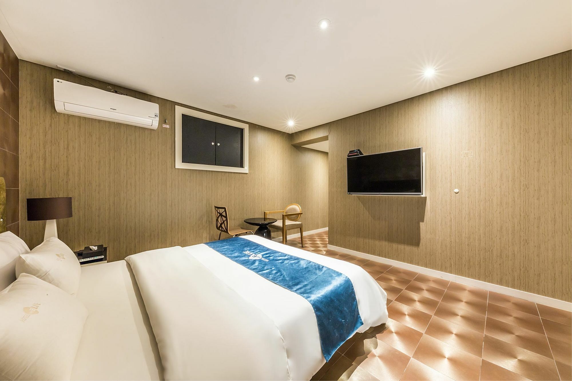 Cheonho Hotel The Blue Сеул Экстерьер фото
