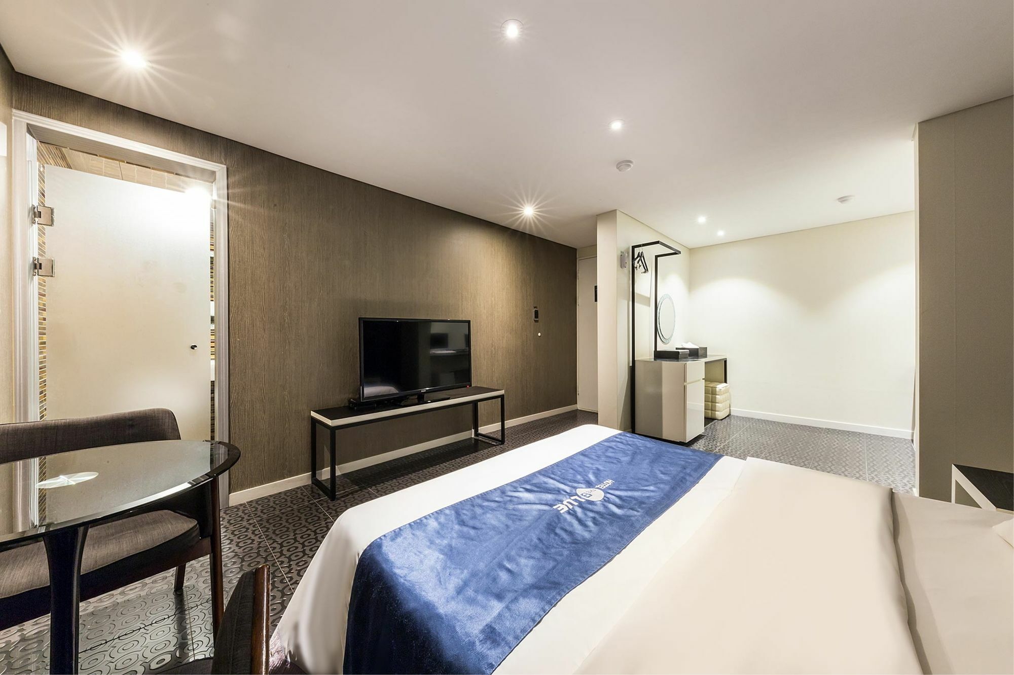 Cheonho Hotel The Blue Сеул Экстерьер фото