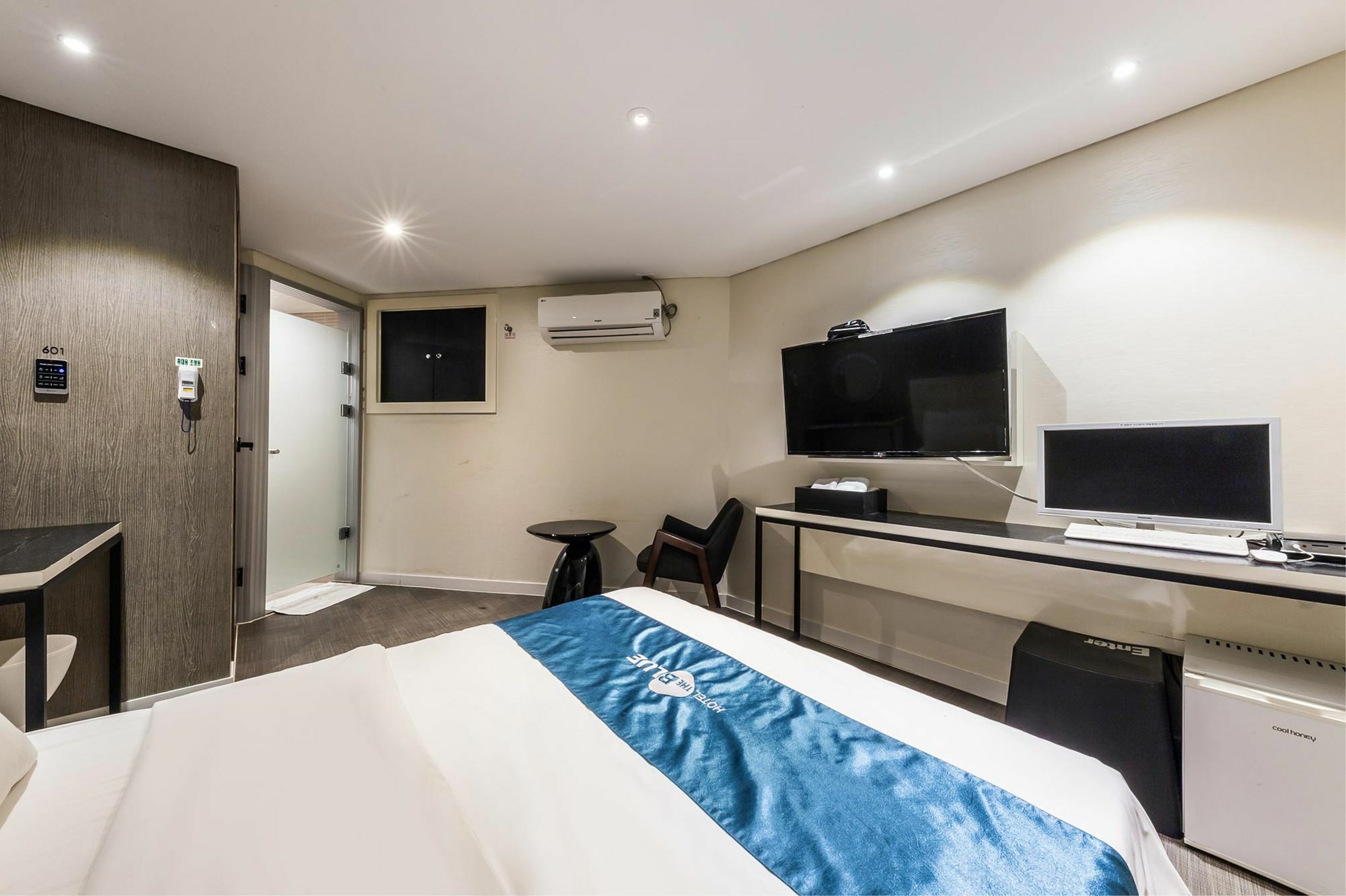 Cheonho Hotel The Blue Сеул Экстерьер фото